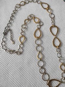 Stella and dot long necklace