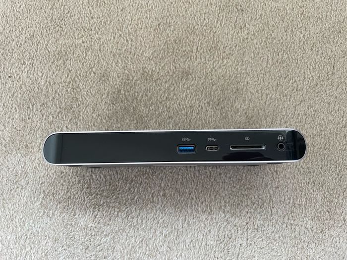 Boring Belkin Thunderbolt Docking Station