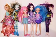 Dolls bundle Disney Descendands/Monster High/Moxie Girlz