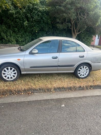 Nissan Almera 2003