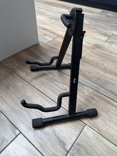 guitar stand