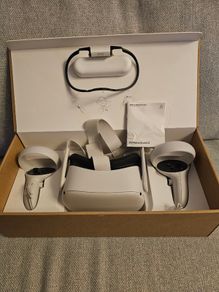 Meta Quest 2 VR Headset (128GB)  Like New