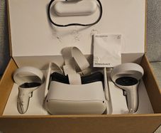 Meta Quest 2 VR Headset (128GB)  Like New