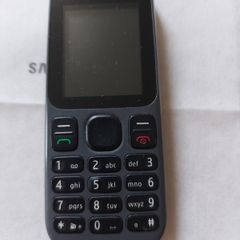 Nokia 100, Demo Model, in excellent condition