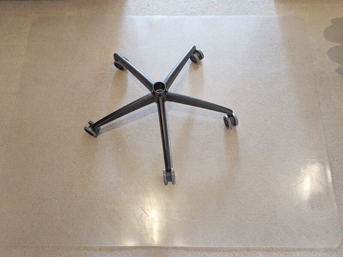 Huge transparent PVC chair mat for hardwood floors 150cm x 120cm (59 in x 47 in)