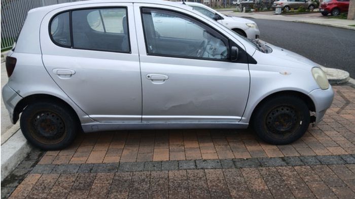 2002 Toyota Yaris 1.4D breaking