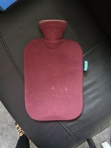 Hot water bottle
