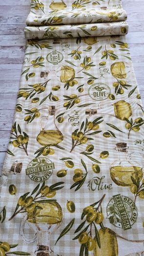Table runner /Tablecloth ( any size), Placemats/ Cushions /Aprons