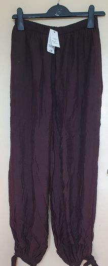 BNWT - Size XS - A Lovely Chocolate Coloured Harem Style Pants - #