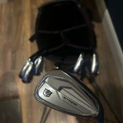 Wilson Staff Cb Golf Irons 4-Pw Stiff Shafts