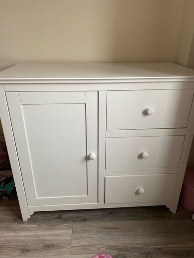 side unit cabinet
