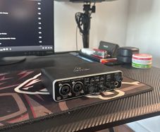 Behringer U-Phoria UMC202HD USB Audio Interface