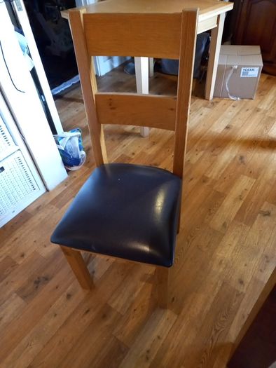 table and chairs
