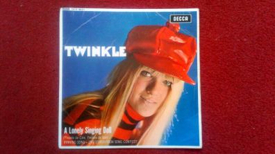 Vinyl 7""  Twinkle A Lonely Singing Doll 1965