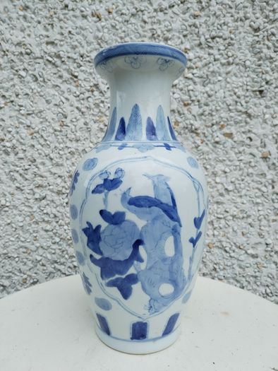 Ming Vase Replica - Suit Home, Hotel / Cafe / Pub / as Decorative Piece - Collectors Vase With Beautiful Design