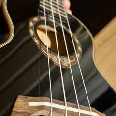 Soprano Ukulele 4 String Spruce Ultra-Thin