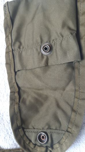 US Army ALICE LINCLOE LC-1 First Aid Dressing Unmounted Magnetic Compass Case Vietnam War
