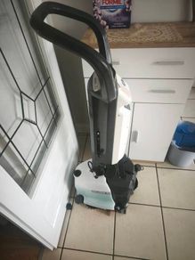 scrubber dryer