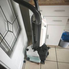 scrubber dryer