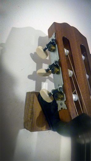 Spanish Guitar ALHAMBRA as NEW - Classical - Flamenco
