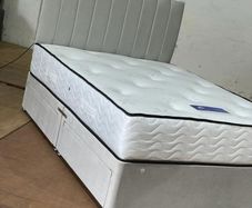 king size beds in many color options