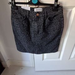 Ladies girls skirt