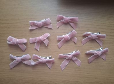 10 pink velvety hair ribbons