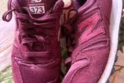 Burgundy New Balance 373