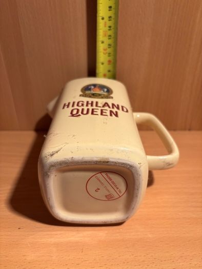 Pub jug Highland Queen