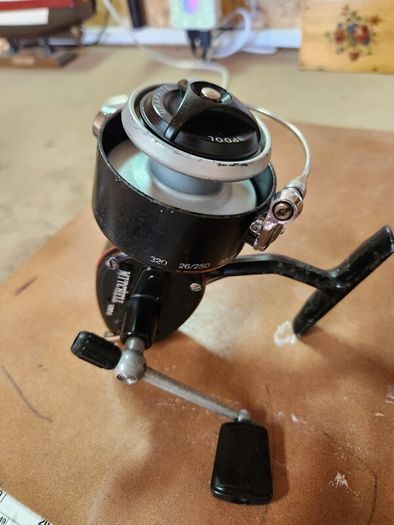 fishing reel