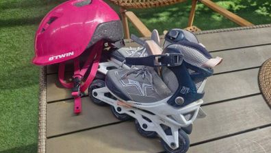 Girls skates + helmet