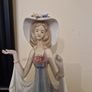 porcelain lady Image 2