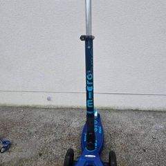 Scooter Maxi Micro 3 wheel Foldable LED