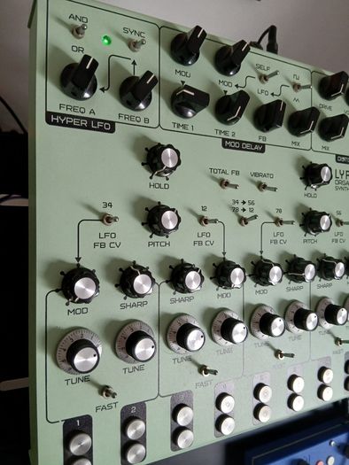 SOMA Laboratory Lyra-8 Organismic Drone Synthesizer