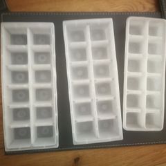 Ice tray