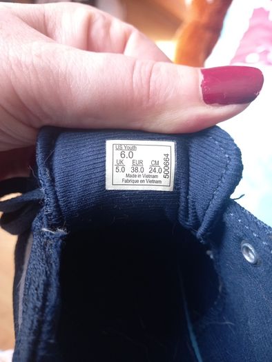 vans