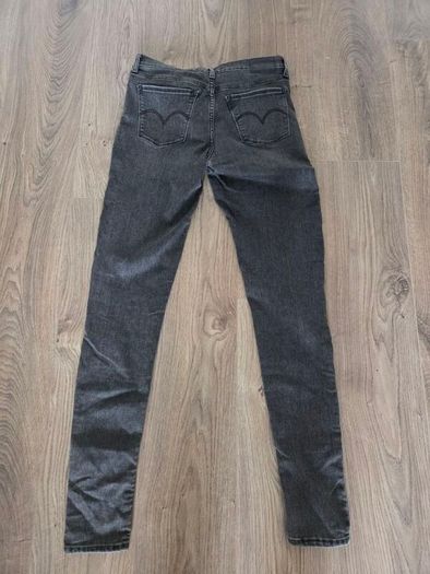 Levi's womens jeans 710 Super Skinny (28W, 30L)