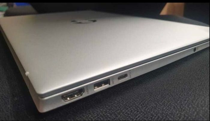 Laptop