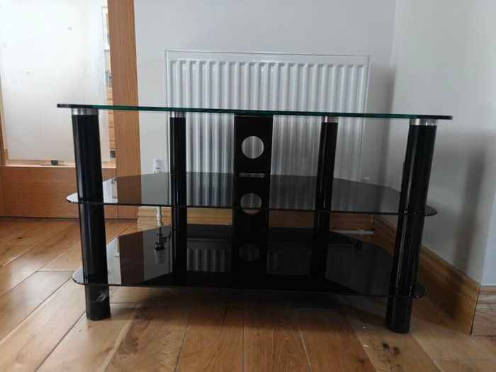 Black Glass TV Stand - Excellent Condition