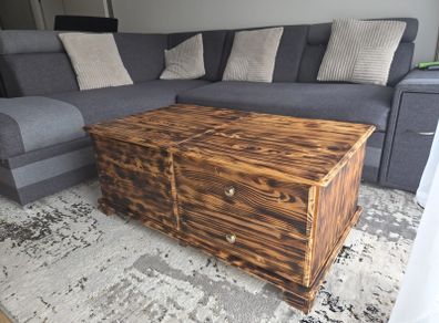 Coffe table with storage