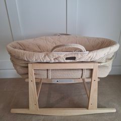 Moses Basket & Stand