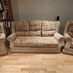 3 piece suite Floral design sofa armchairs settee couch