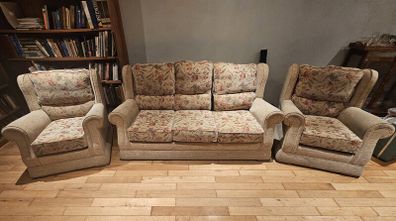 3 piece suite Floral design sofa armchairs settee couch