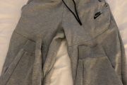 mens nike tracksuit bottoms