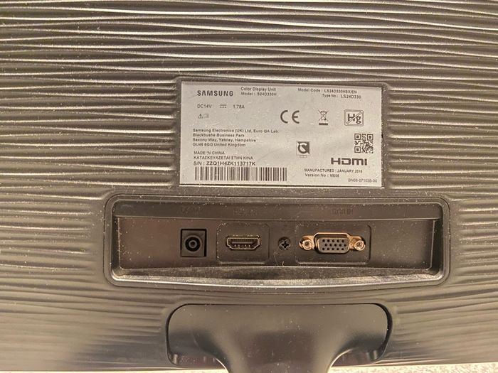 Samsung 24" LED Full HD Monitor S24D330H Office/Gaming 1920x1080 60Hz 1ms BJ44