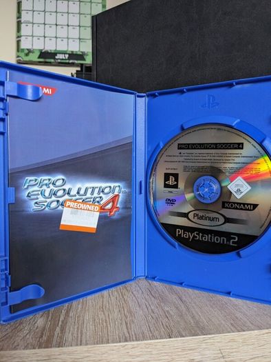 PES 4 - PS2 complete in box