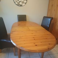 Dining Table and 4 Chairs