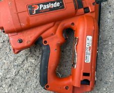 Paslode Impulse IM250A 16G Angled Finish Nailer