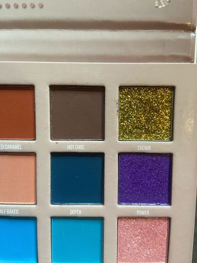 BPerfect v The Vivienne Sceptre Makeup palette