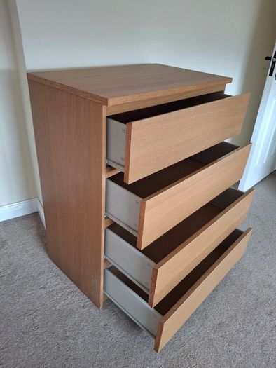 Chest drawers
